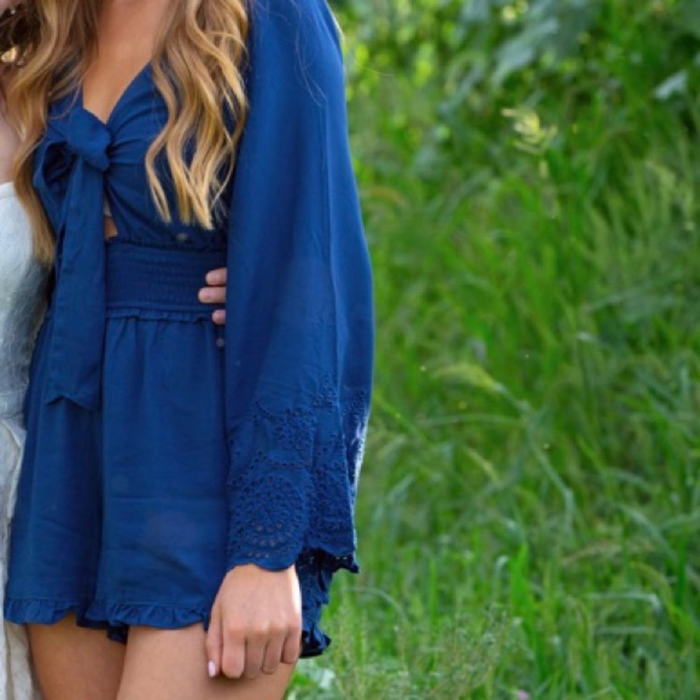 ADORABLE NAVY BOW XS ROMPER